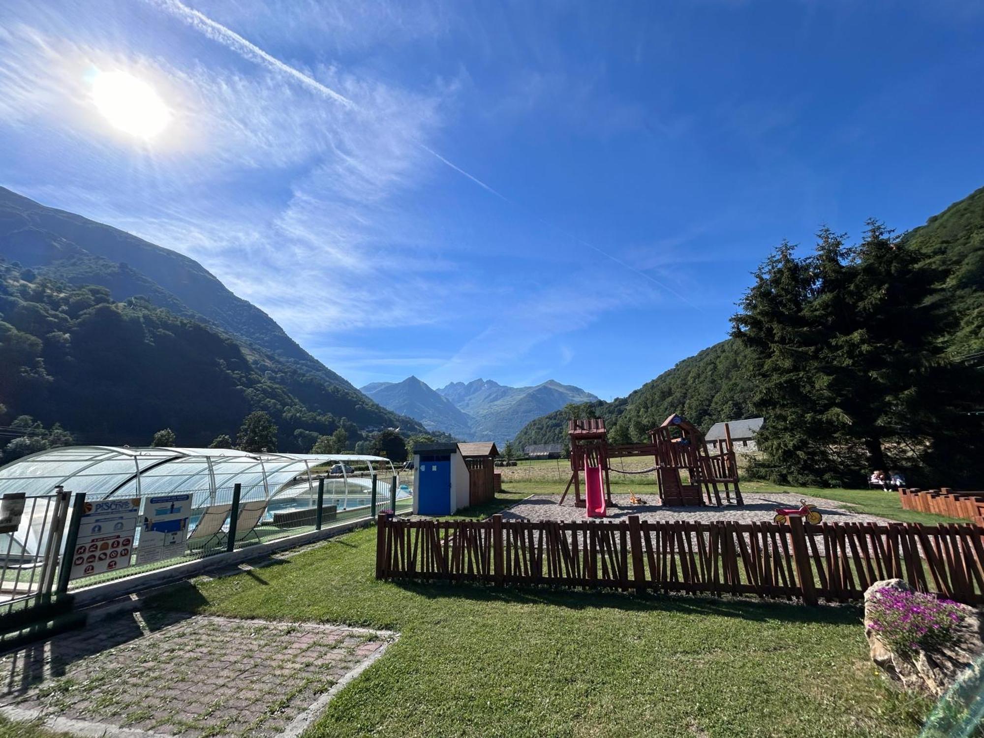 Camping Happy Pyrenees Saligos Exterior foto